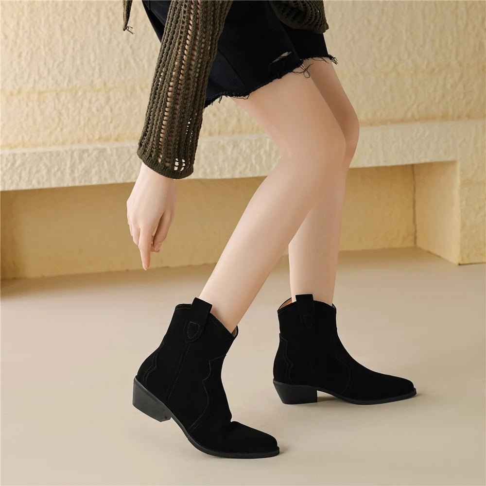 Bottines Femme Grandes Tailles en Daim avec Talons Épais - Confort et Élégance