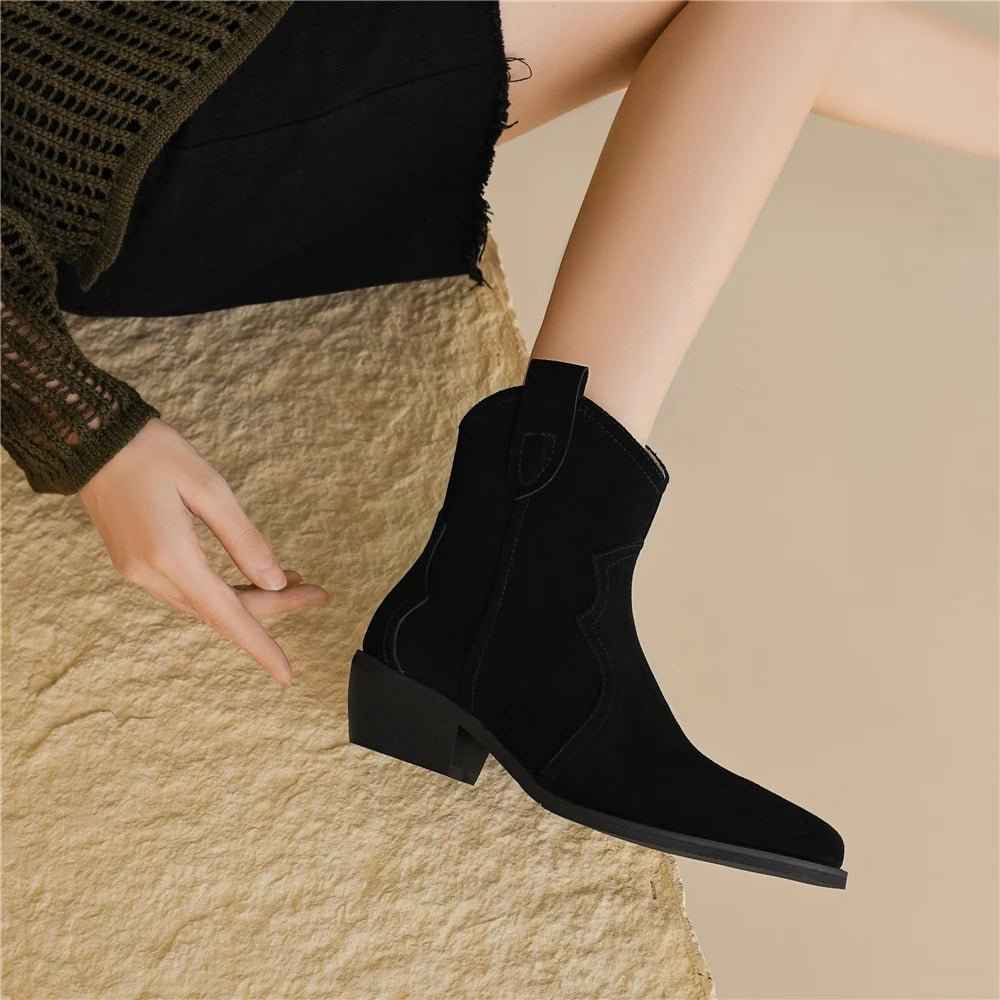 Bottines Femme Grandes Tailles en Daim avec Talons Épais - Confort et Élégance