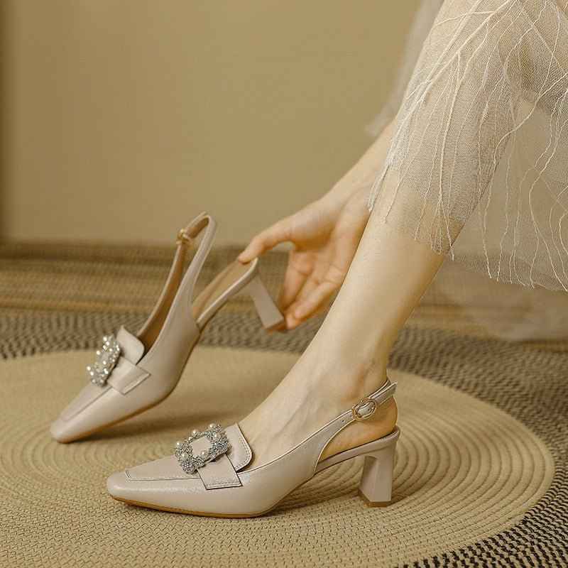 Escarpins Femme Cuir Blanc Élégant avec Bride Boucle - Style et Confort Inégalés