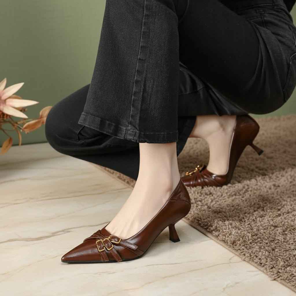 Escarpins Femme Cuir Élégants à Bout Pointu - Confort Optimal et Style Chic avec Petit Talon