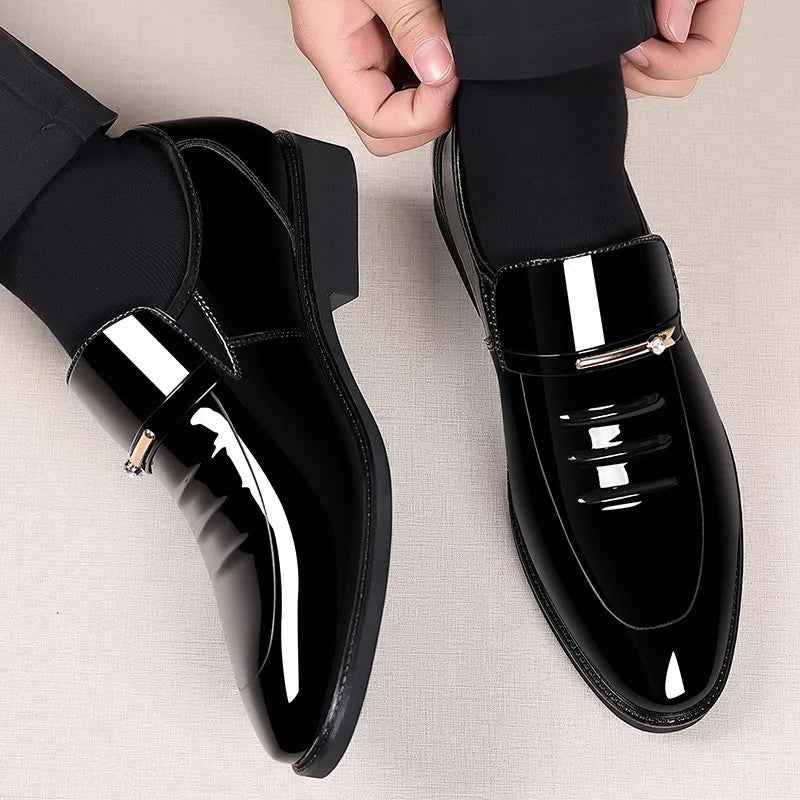 Mocassins Homme Cuir Verni - Chaussures Italiennes Sans Lacets pour un Style Élégant